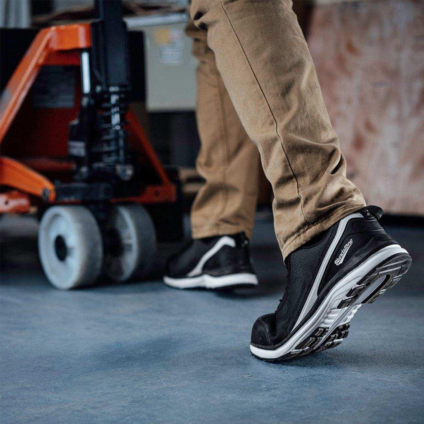 793 Unisex Lace Up Safety Joggers Safety Shoes Blundstone